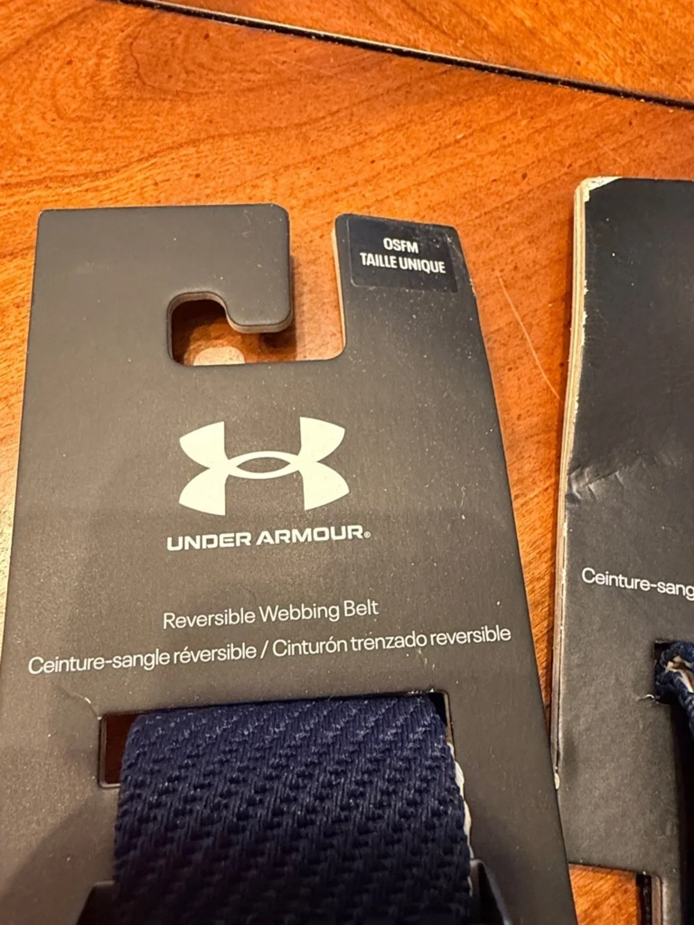 NWT reversible webbing Under Armour golf belt OSFM - one ribbed one smooth